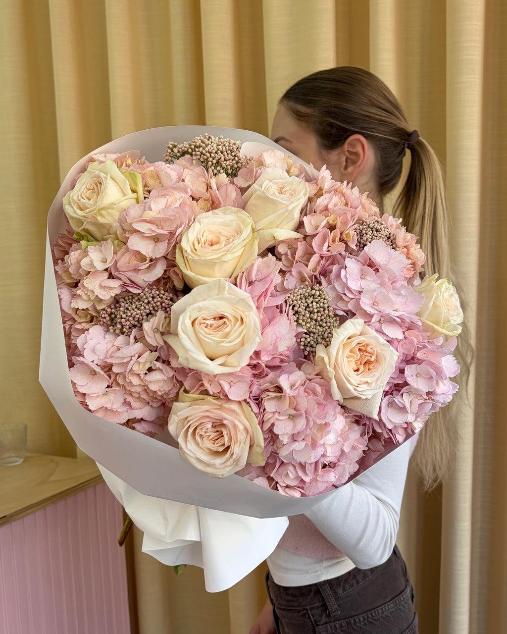 Pink hydrangea bouquet Lisbon
